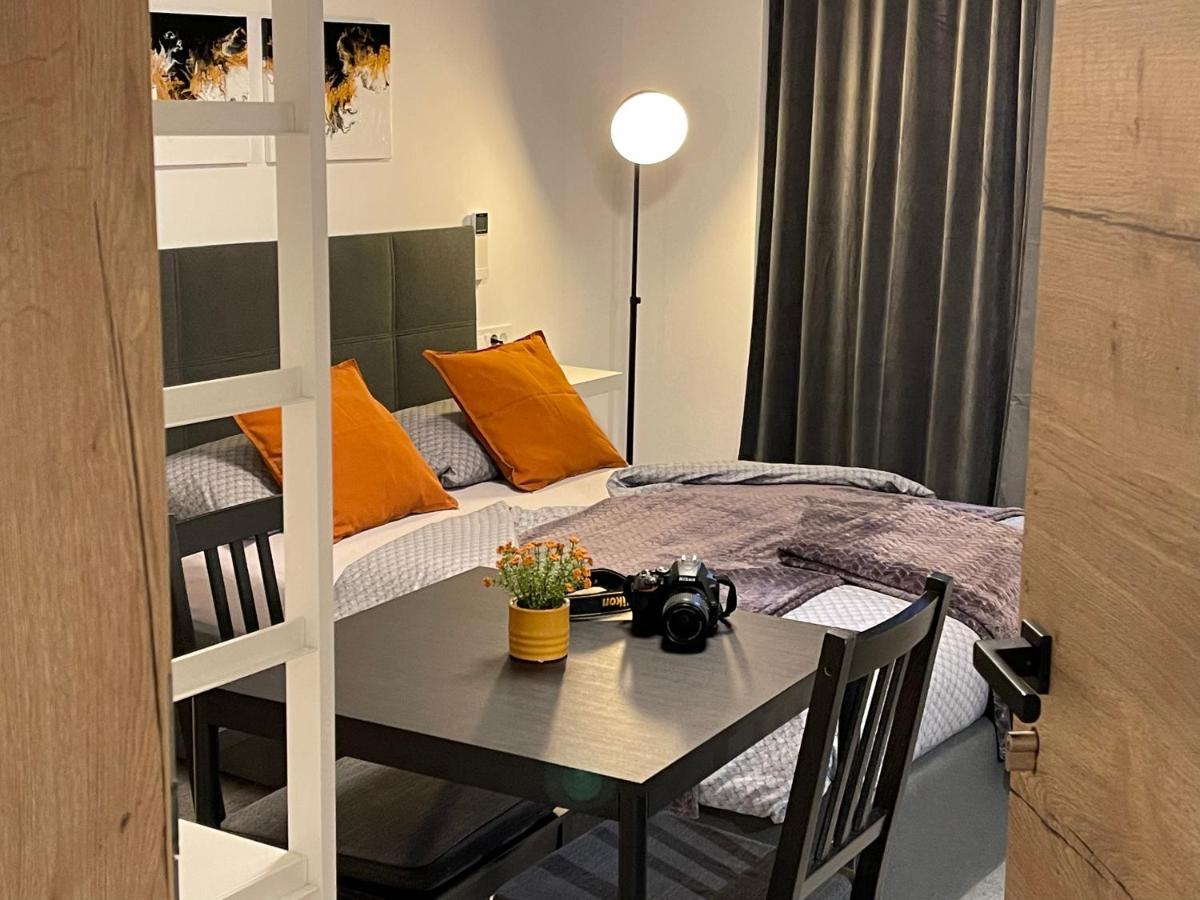 Apartments Piranom ภายนอก รูปภาพ