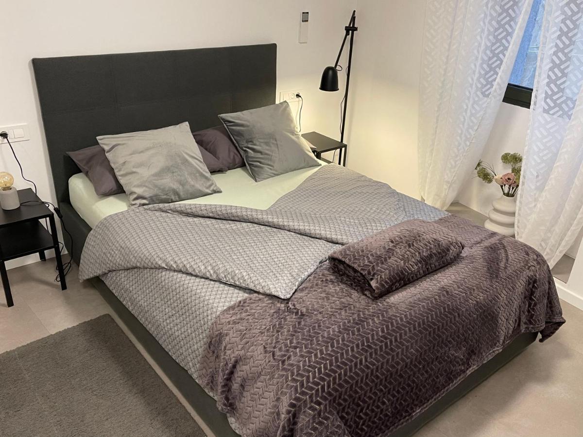 Apartments Piranom ภายนอก รูปภาพ